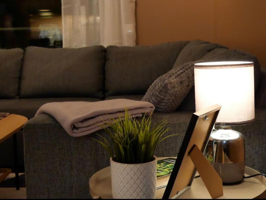 Modern And Central Apartment - Solsiden Trondheim - Up To 6 People Exterior photo