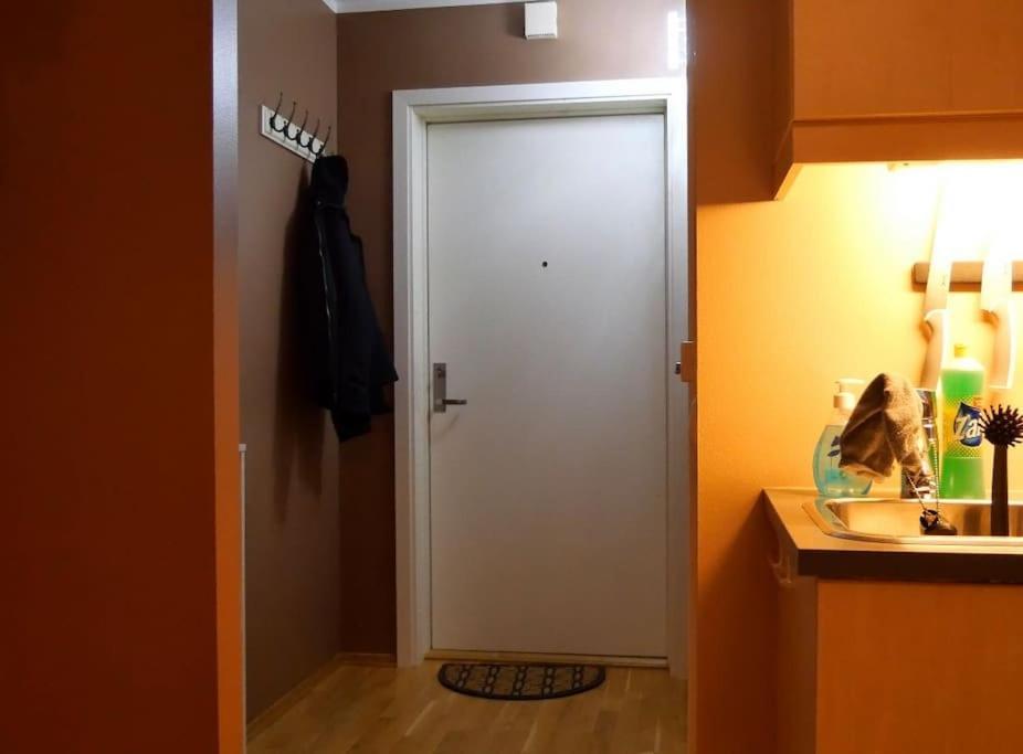 Modern And Central Apartment - Solsiden Trondheim - Up To 6 People Exterior photo